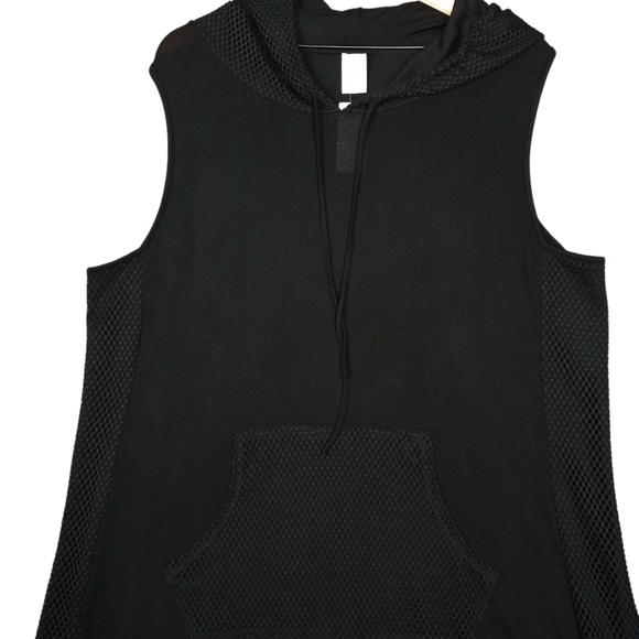 NWT LIVI black lightweight hooded dress with mesh accents 26in pit to pit. - Picture 4 of 11